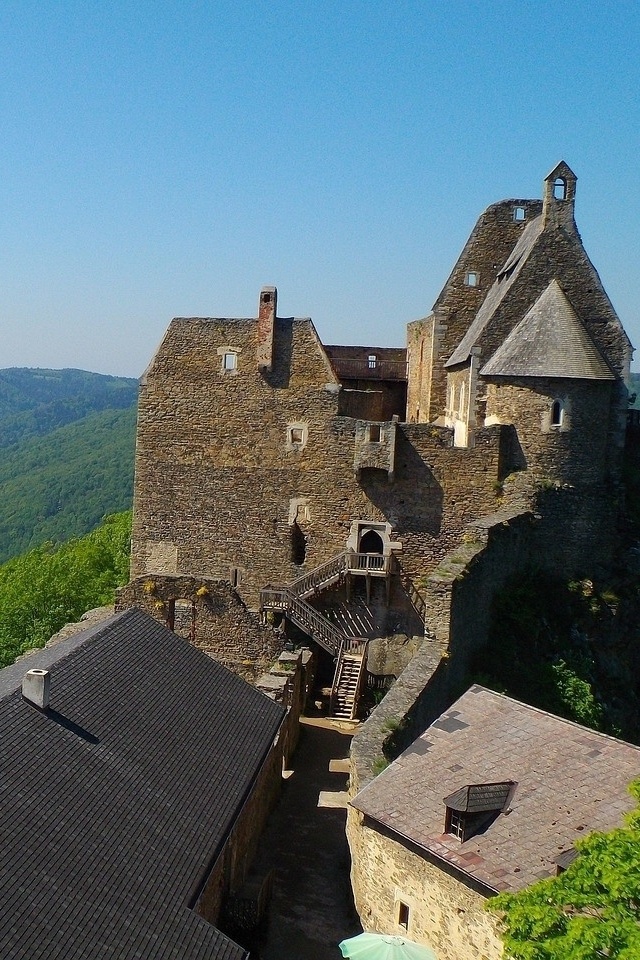 Burg Aggstein: Mittelalterliche Ruine mit Abenteuerrätseln