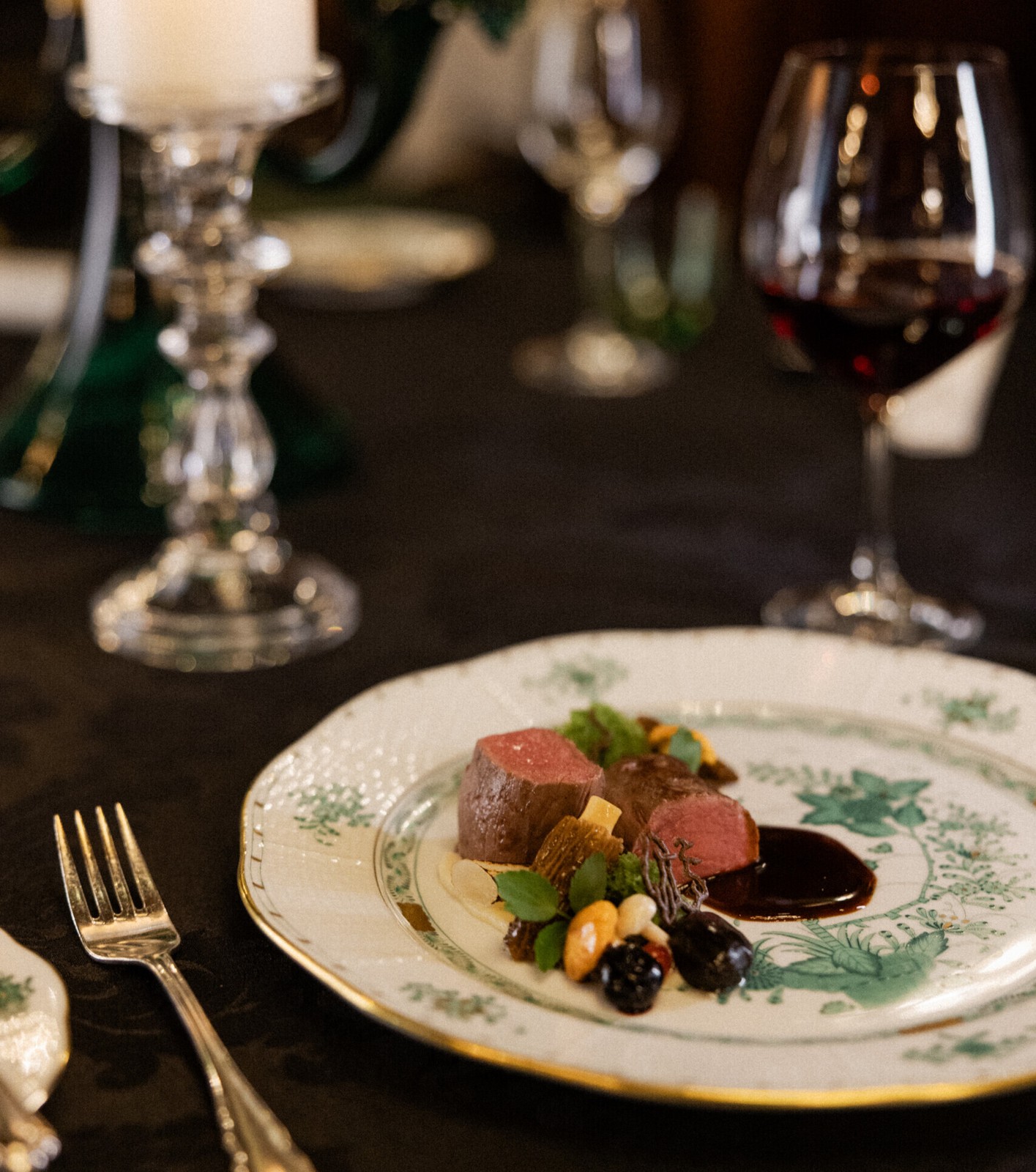 Ein einzigartiges historisches Sacher Erlebnis - Restaurant Grüne Bar