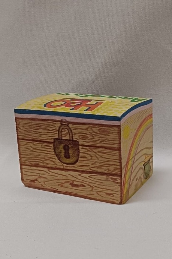 Make a wooden money box