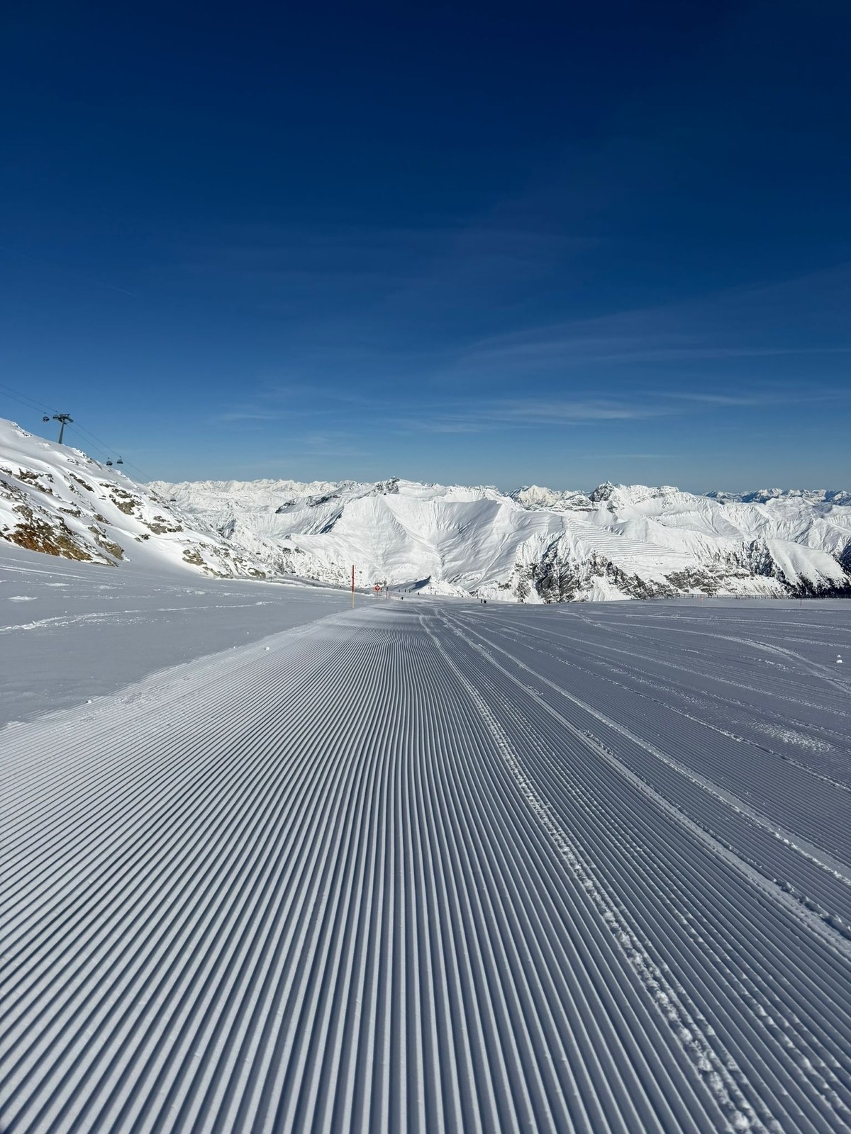 Team event: Early Bird Skiing