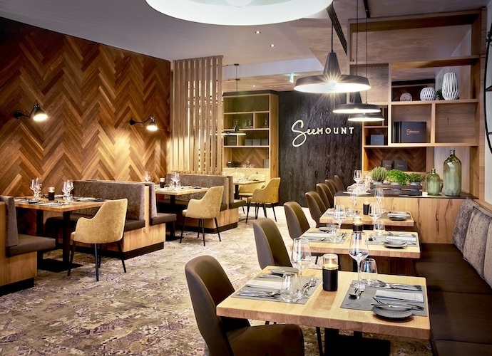 À la carte restaurant - summit enjoyment