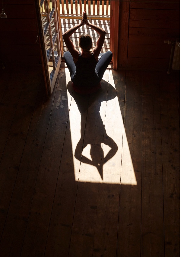 Yoga 8d1749a4-d20e-4174-bdd3-7643e26e1330.jpg