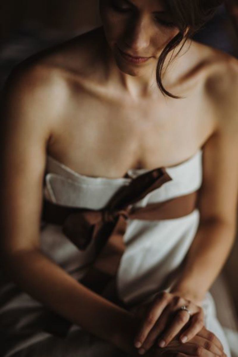 Peeling in the steam bath image