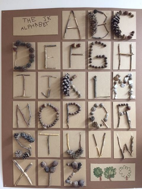 Buchstaben aus Naturmaterialien basteln