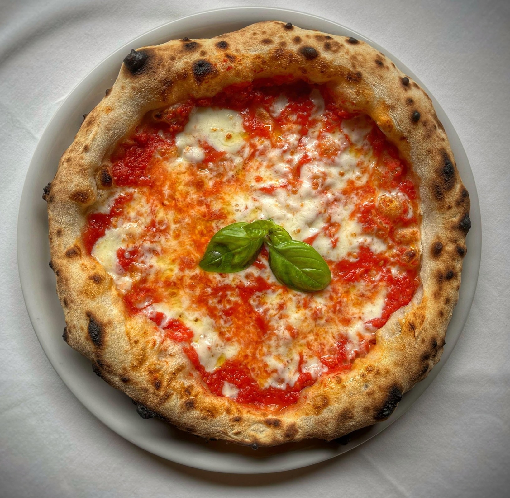 Pizzeria La Tavola
