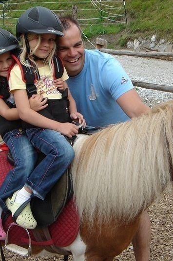 Pony rides at the Kassnhof