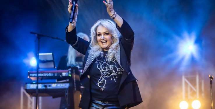 Winter party with Bonnie Tyler