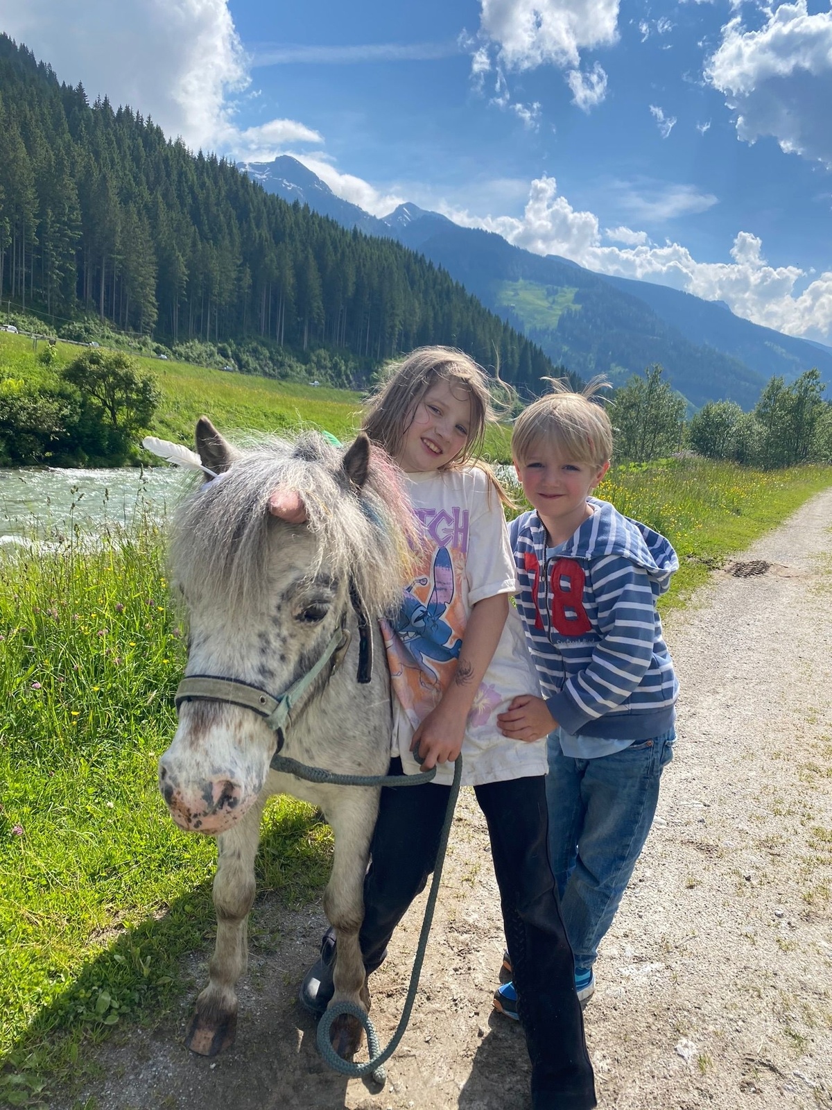 *Ponyspiele mit dem Kidsclub