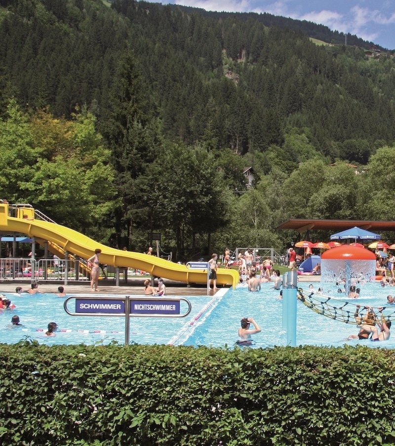 Freibad Vithal direkt am Draufahrradweg