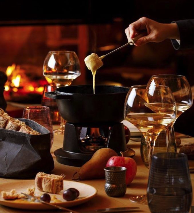 Käsefondue oder Raclette-Abend in der Ferienwohnung DIY