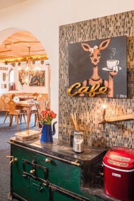 Breakfast & celebrations in our Café Bar