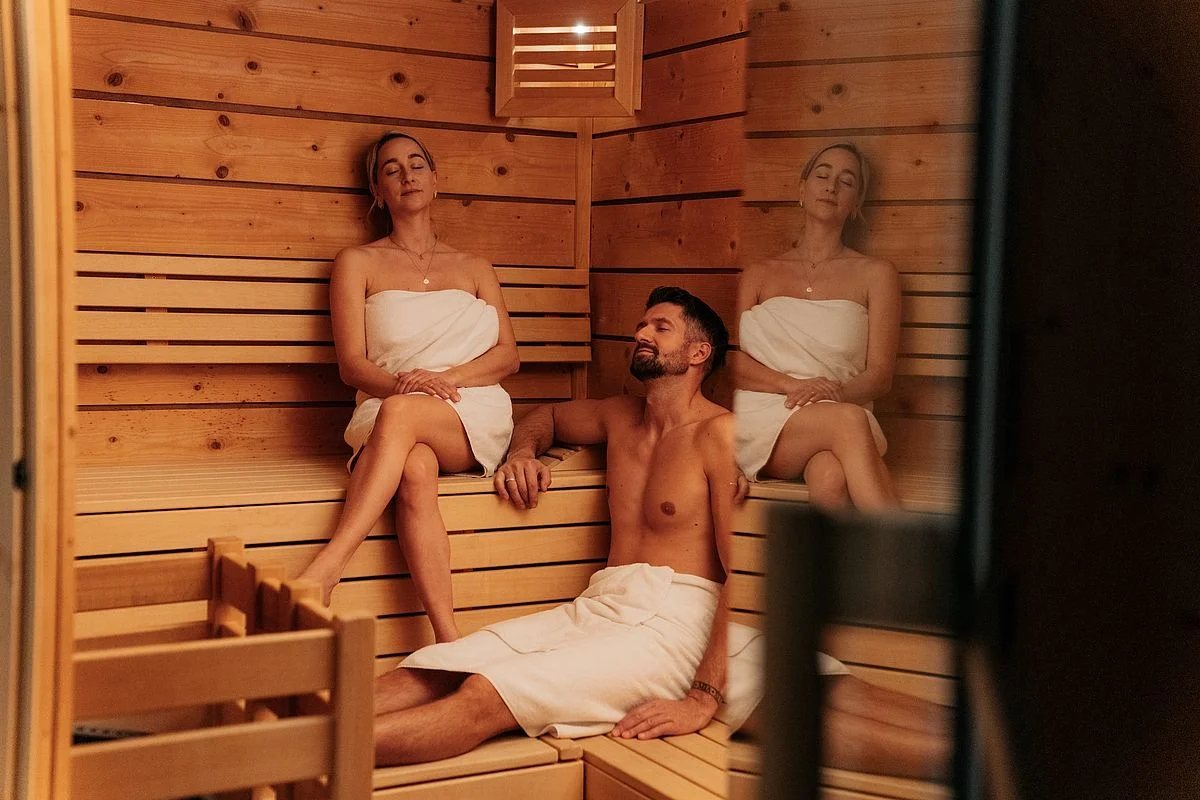 Private sauna
Session in summer