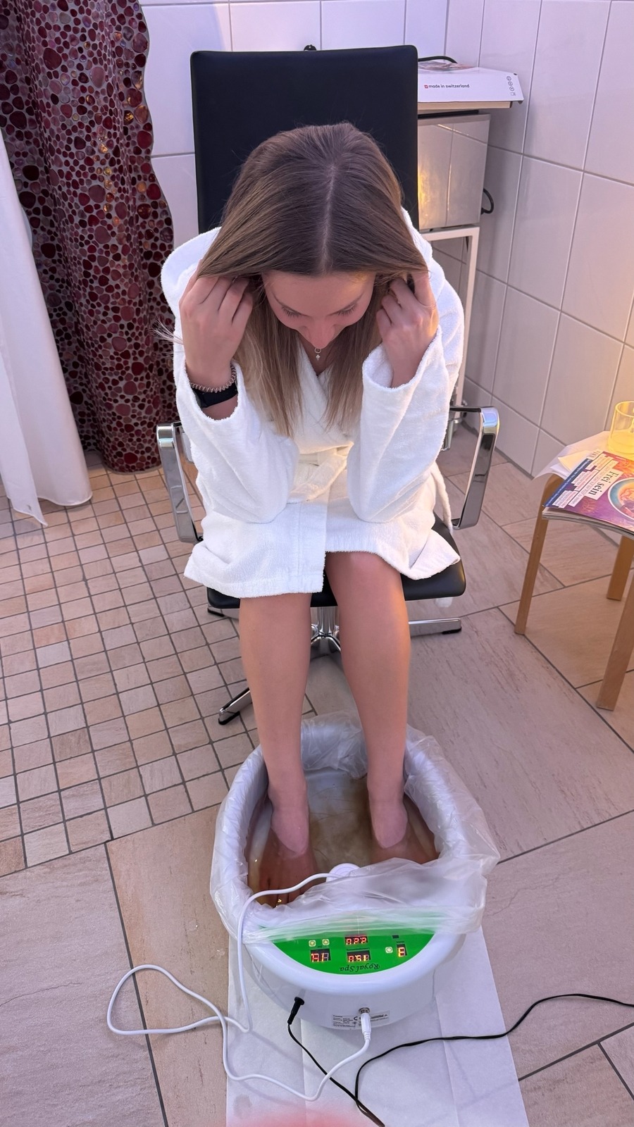 Detox foot bath
