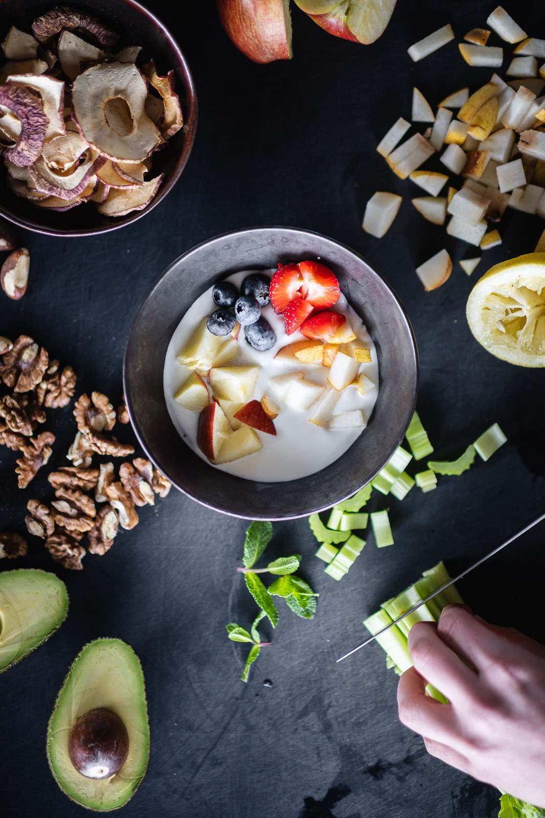 Lecture DE: Superfoods and Power Plates: the secrets behind healthy eating*