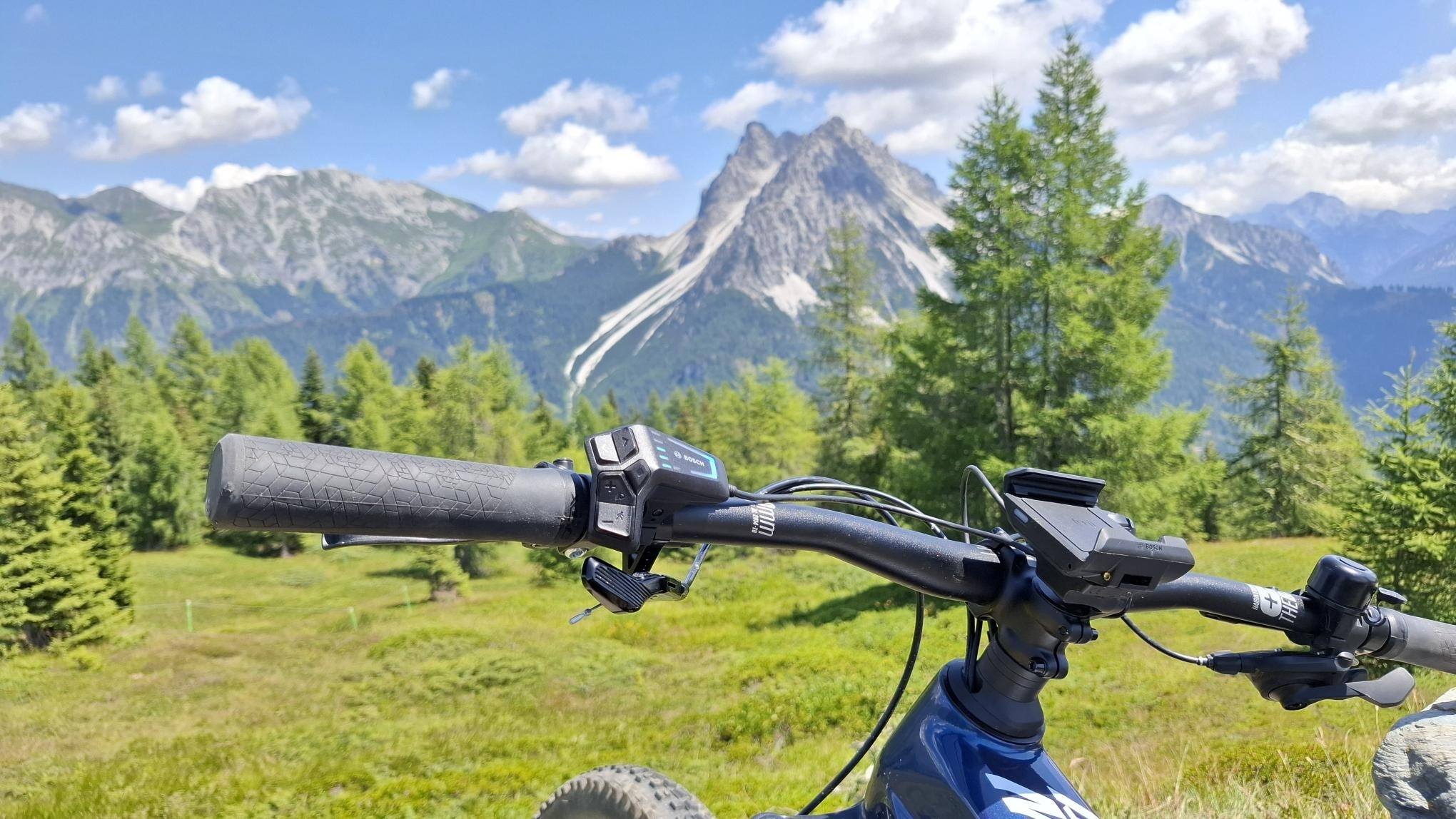 Friday: E-bike "Dolomites Highlight" tour: Prato Piazza high plateau 2000m.