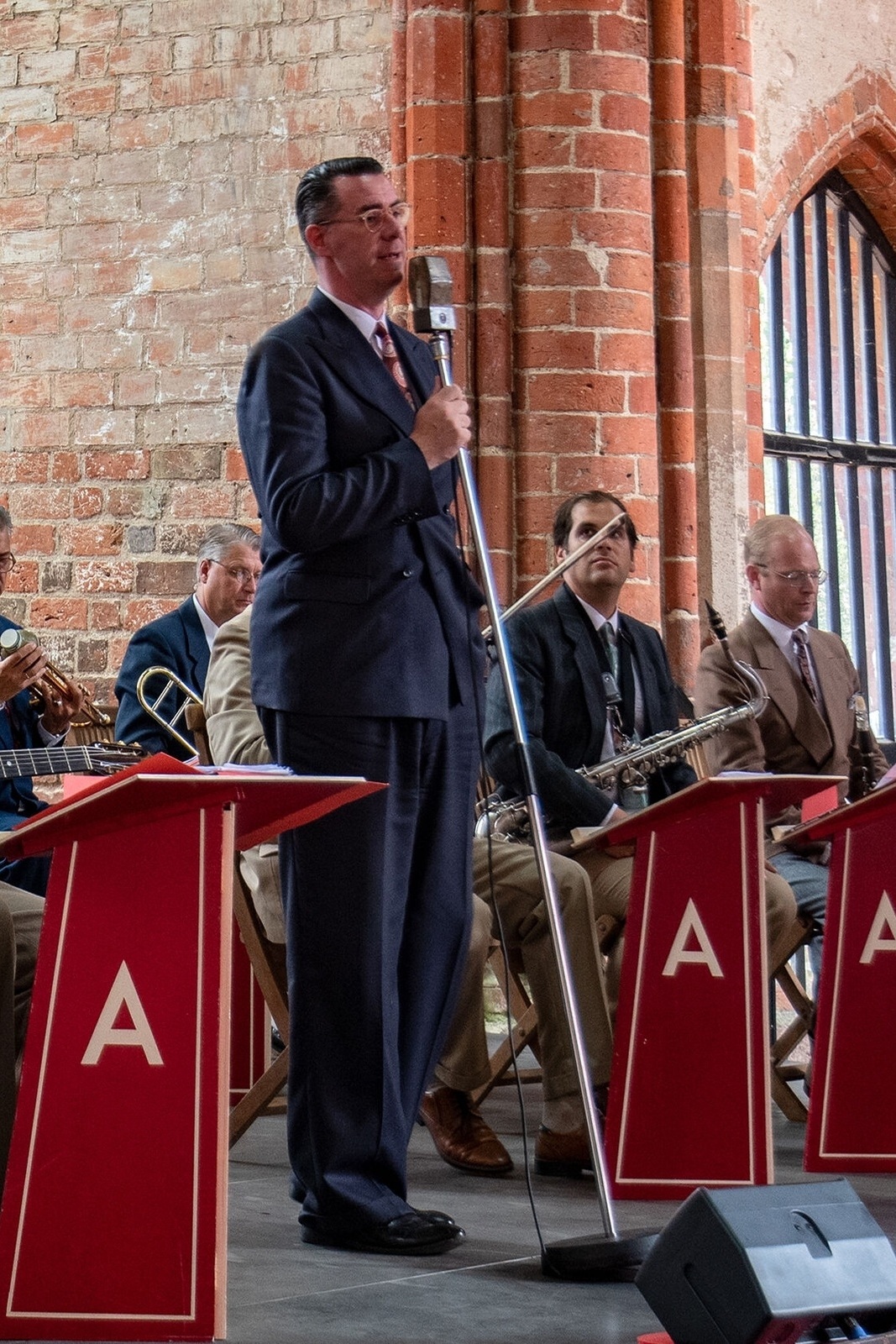 Choriner Musiksommer 2025: Andrej Hermlin and his Swing Dance Orchestra