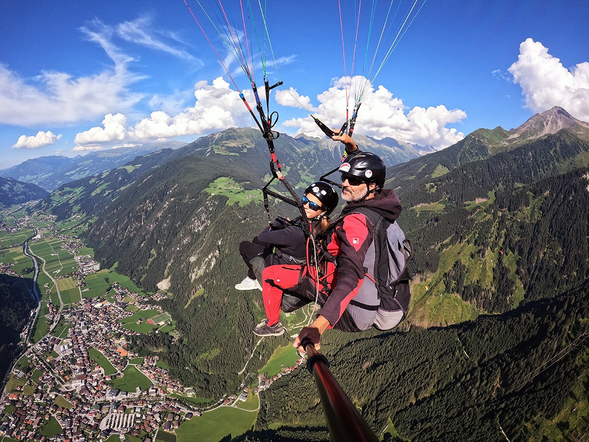 Fly Tux - Paragliding