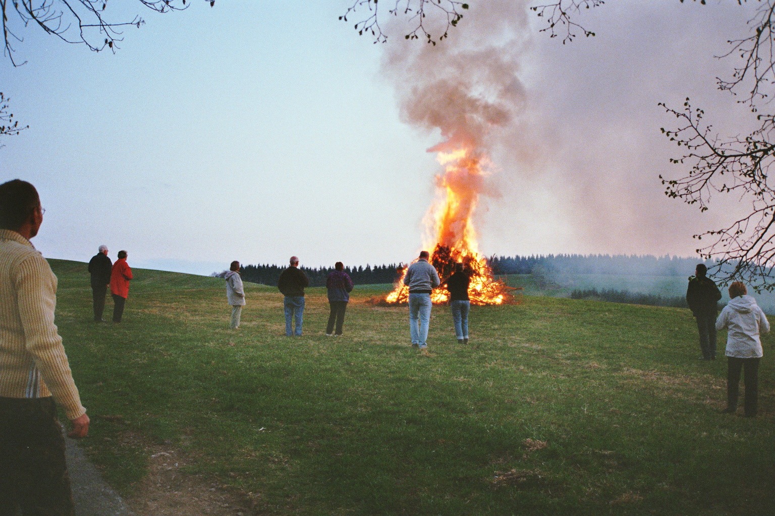 Osterfeuer in Holzhau 