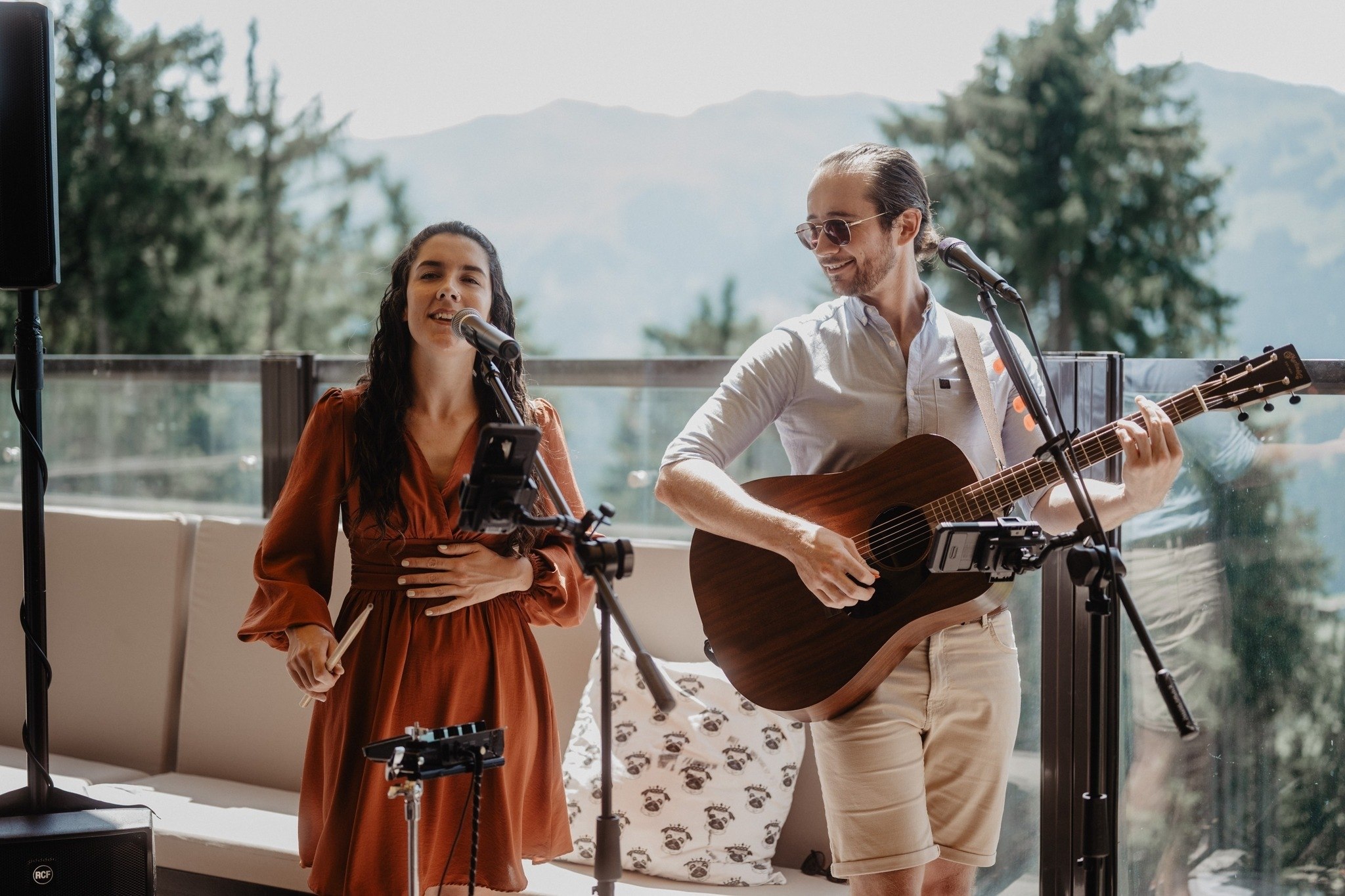 Live music evening with Evergreen