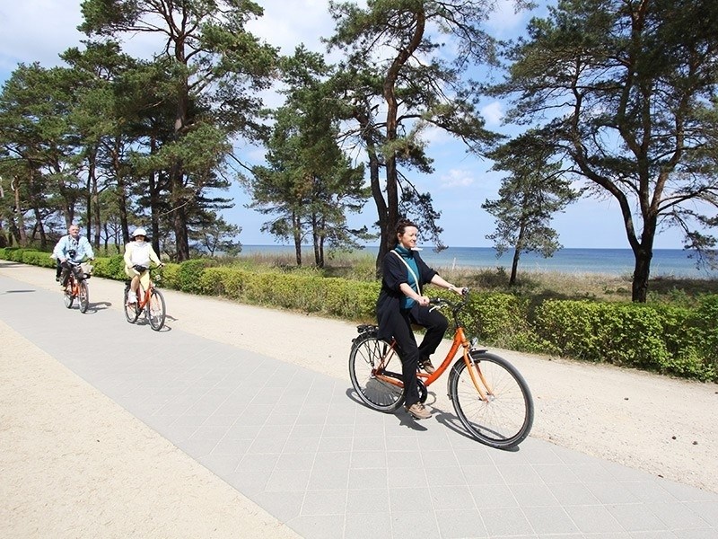 By bike across the island