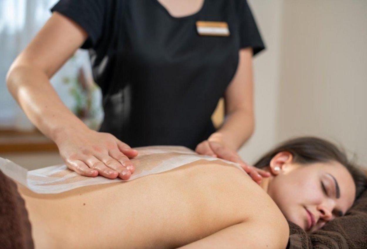 Tratterhof Time-out massage + 
Freshness kick for the face