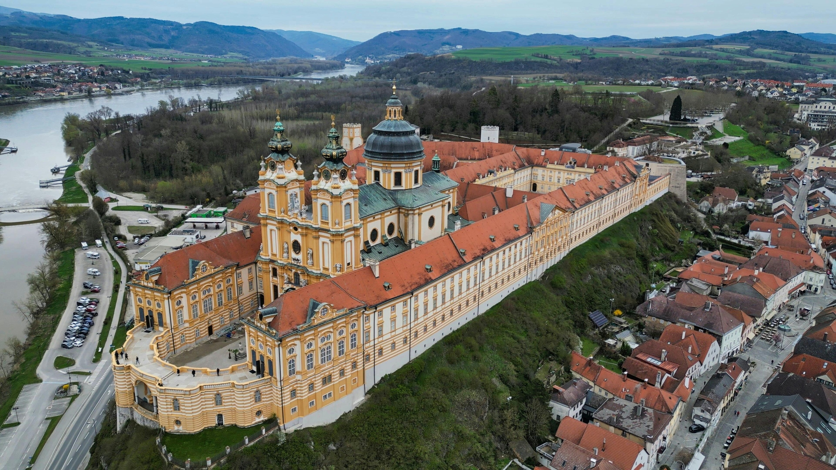 Melk Abbey - the baroque splendor of the Wachau