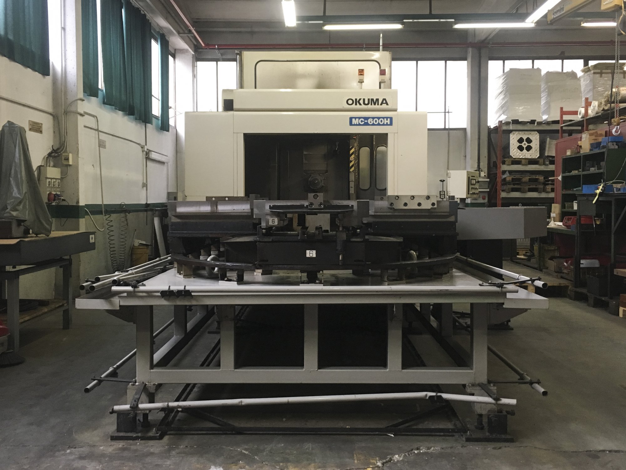 Okuma MC-600H Machining Center