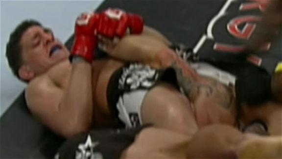 Nick Diaz finalizza Cyborg: ecco come ! 11