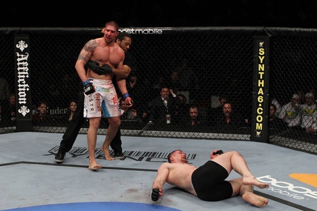 L'UFC taglia Crocop 3