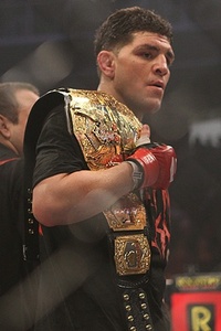 Nick Diaz non ama più la sua cintura... 10