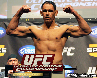 UFC 133 - fuori lil' Nog 5