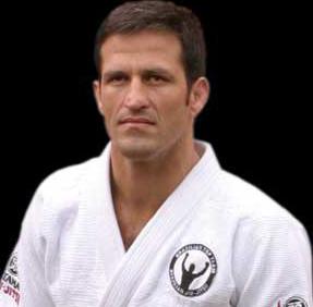 Murilo Bustamante torna ! 13