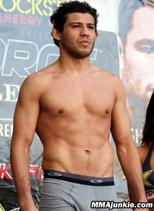 Scott Coker - basta atleti in UFC 3