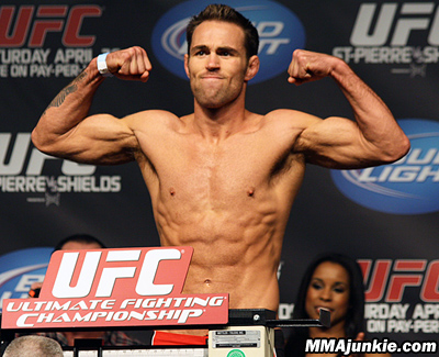 Jake Shields vs. Jake Ellenberger all'UFC Fight Night 25 4