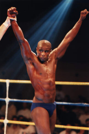 5 dita di violenza: Jose "Pele" Landi-Jons VS Marcelo "Maguila" Viera 9