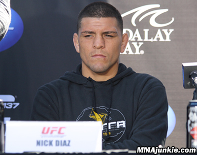 GSP infortunato: Diaz vs Condit per il titolo a interim all'UFC 143 !! 13