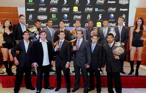 Questo weekend ONE FC 2: Battle of Heroes - video promo & lineup 10