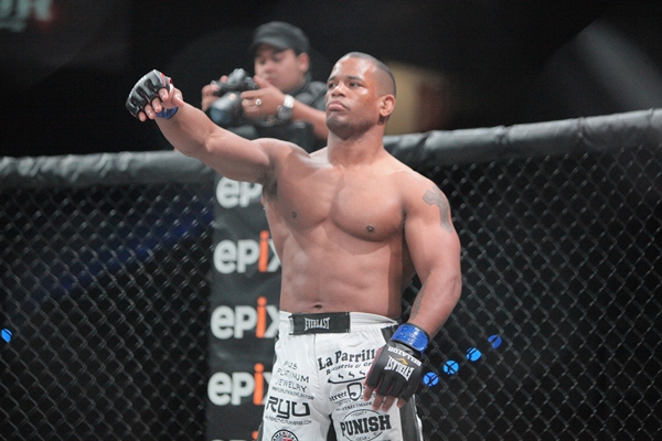 Hector Lombard combatte nell UFC in Agosto: e il suo primo avversario è... 7
