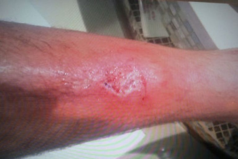 WTF of the day: Stephan Bonnar va in Bahrain... 5