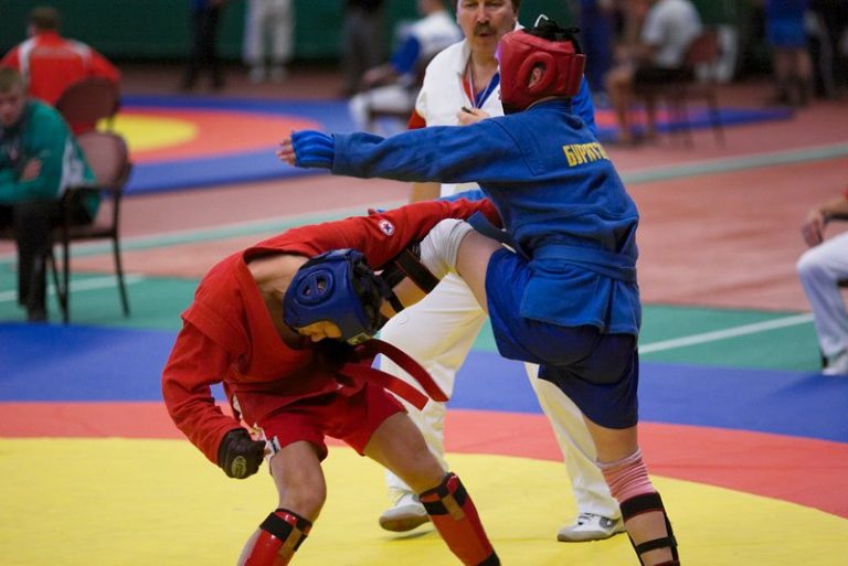 Sabato ? Tecnica di Sambo spiegata da Adriano Peccini 10