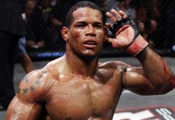 UFC on FX 7: Hector Lombard si offre volontario 6