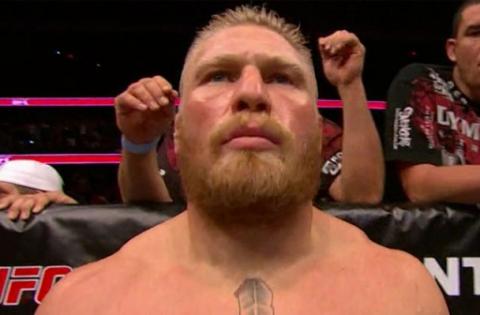 Dana White alla domanda "Brock Lensar ritorna in UFC? " ... mmmh... naaa... forse.. naaa 1