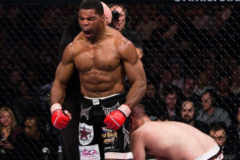 Il Calendario eventi di MMA del 2018 è bello Grasso 13