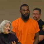 JON JONES MULTATO E SENZA LICENZA MA NON È FINITA 15