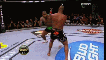 RASHAD EVANS SI RITIRA 1