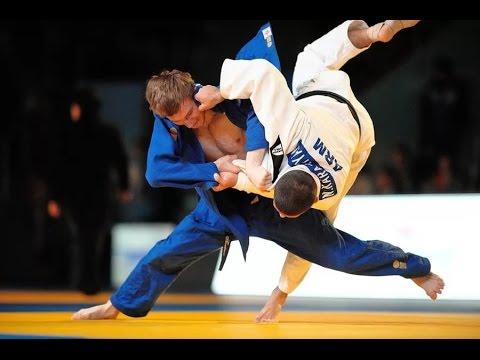 Agonista di Judo e insegnante di BJJ disarma e immobilizza un rapinatore 13