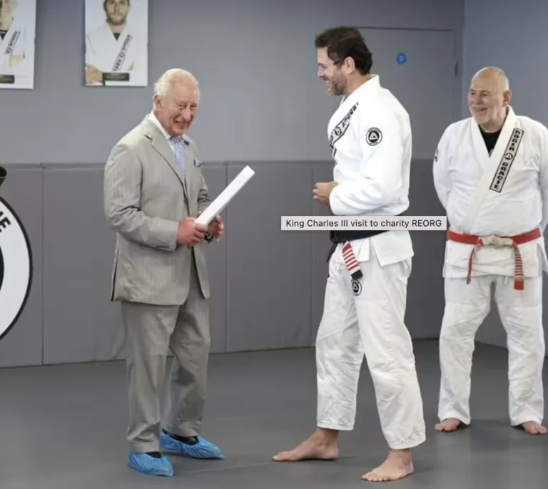 Re Carlo visita Roger Gracie, e torna a casa con una cintura bianca 1