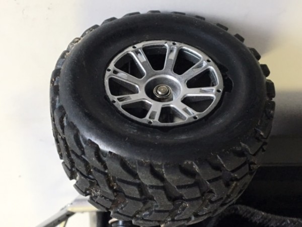 R66 RC Auto Ersatz Reifen
