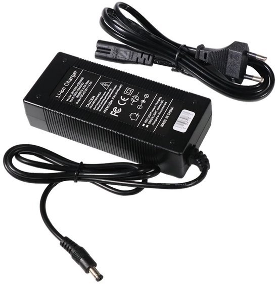 TradeFix Originele Fatbike Mini Oplader 42V 2A | Geschikt voor C80 Mini & V20 Mini | DC Aansluiting