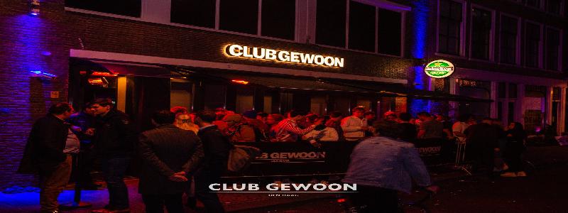 Dansen in Club Gewoon